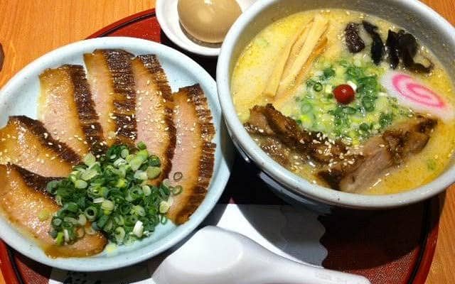 ร้านอาหารในนัมบะ โอซาก้า