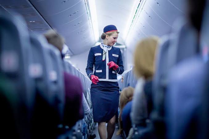 ขึ้นเครื่องบิน ทำไมต้องรัดเข็มขัดนิรภัย