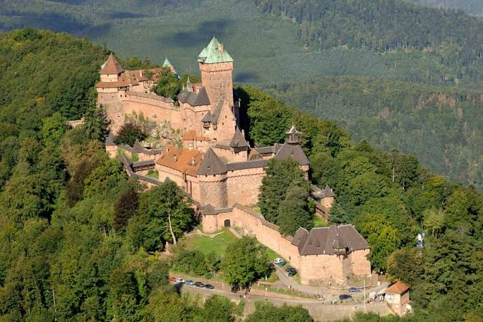 ปราสาทที่งดงามราวเทพนิยายจากทั่วโลก Chateau du Haut-Koenigsbourg