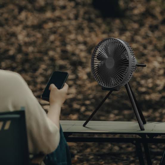 พัดลมแคมป์ปิ้ง