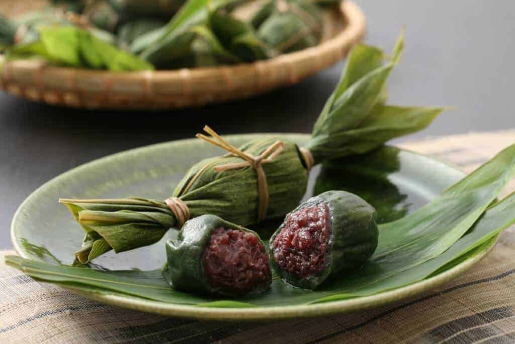 กินไรดี? ที่ นีงาตะ ญี่ปุ่น Sasadango ซาซาดังโงะ