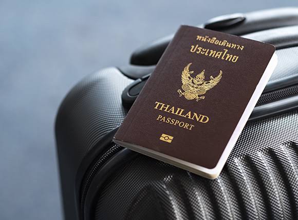 ลืมพาสปอร์ตบนเครื่องบินทำยังไงมาดูกัน!