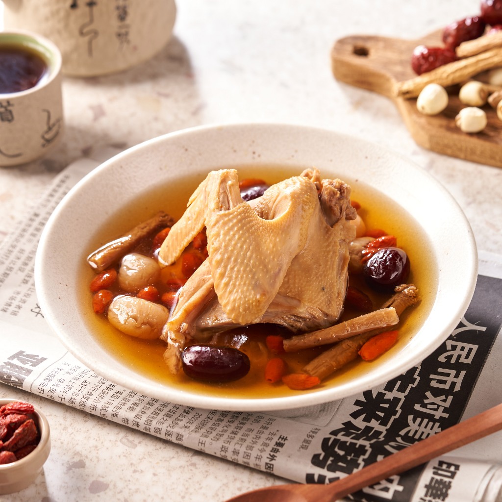 อาหารจีน ได้ ไก่ตุ๋นยาจีน