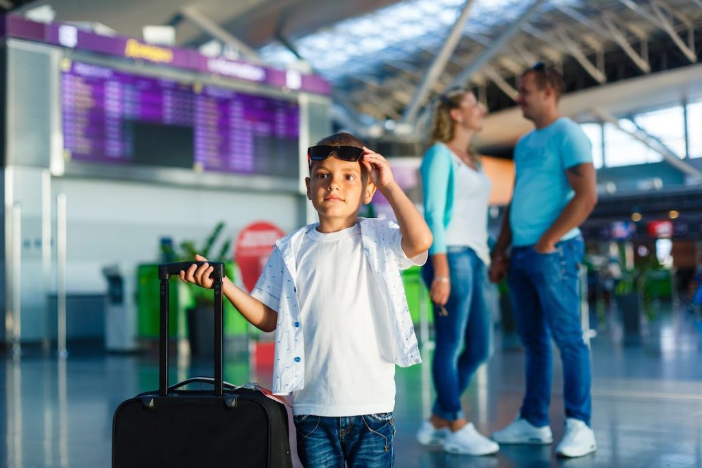 เด็กขึ้นเครื่องบินคนเดียว ได้ตั้งแต่อายุเท่าไหร่?