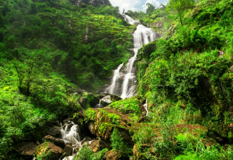 พาเที่ยว น้ำตกสีเงิน แห่งซาปา เวียดนาม!