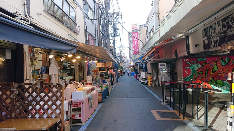 ตลาดปลาซึกิจิ