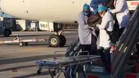 ไขข้อสงสัย? หากมีผู้เสียชีวิตบนเครื่องบินต้องทำอย่างไร