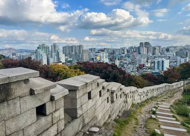 ตามรอย KPop Demon Hunters "กำแพงแห่งคำมั่นสัญญา"