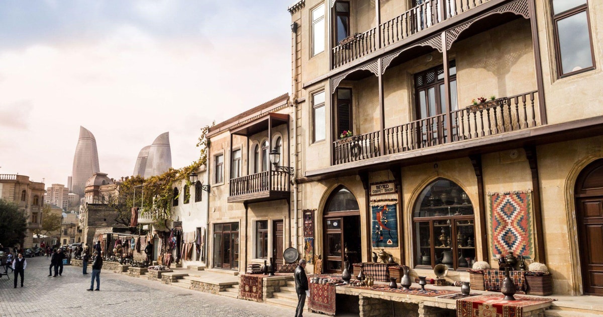 บากู นครแห่งไฟ เมืองหลวงแห่งอาเซอร์ไบจาน