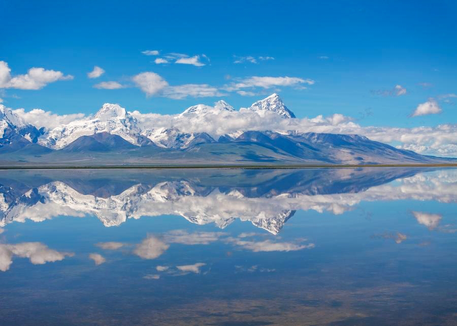 ภูเขาโจโมลฮารี จีน