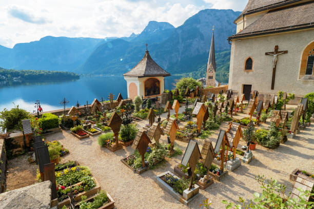 ฮัลล์สตัทท์ หมู่บ้านริมทะเลสาบแห่งออสเตรีย