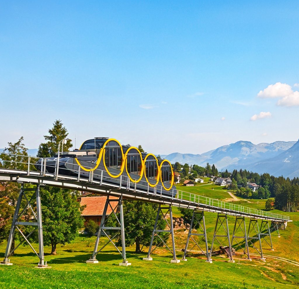 รถรางฟันเฟืองสู่หมู่บ้านสตูส 