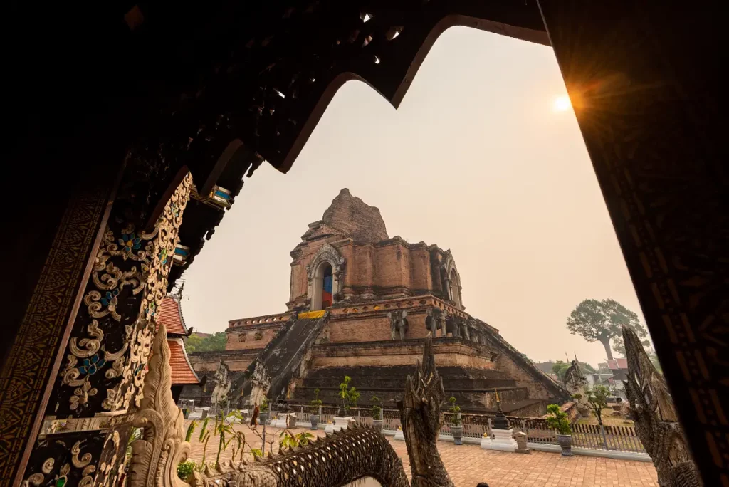 แลนด์มาร์คตามรอยลิซ่า Amazing Thailand สวยสะกดใจทุกที่!