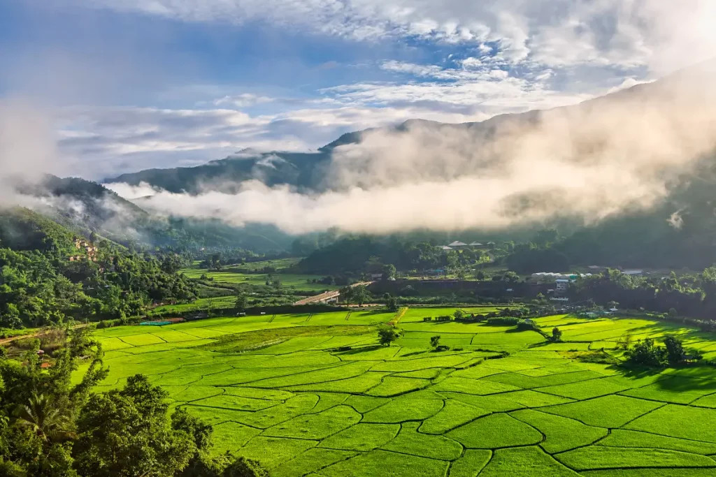 แลนด์มาร์คตามรอยลิซ่า Amazing Thailand สวยสะกดใจทุกที่!