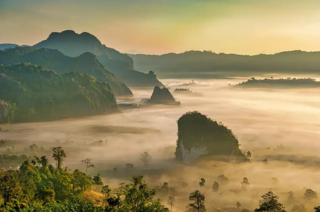 แลนด์มาร์คตามรอยลิซ่า Amazing Thailand สวยสะกดใจทุกที่!