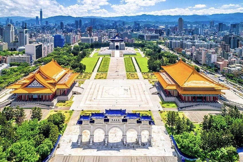 อนุสรณ์สถานเจียงไคเชก ที่เที่ยวไต้หวัน