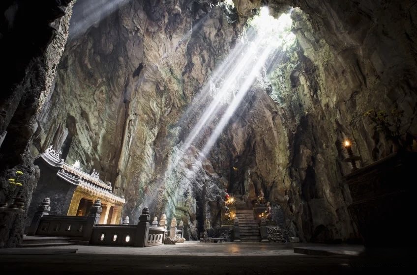 เที่ยวเวียดนาม ภูเขาหินอ่อน ดานัง