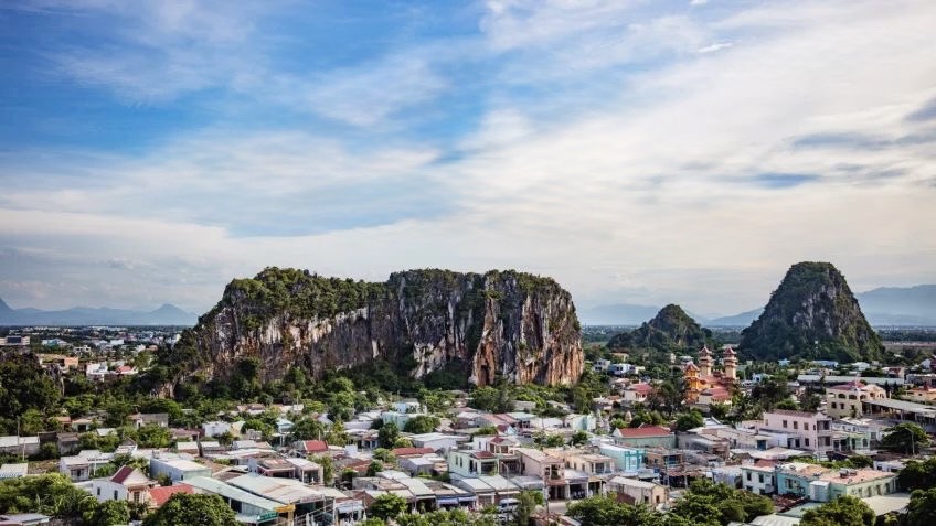 เที่ยวเวียดนาม ภูเขาหินอ่อน ดานัง