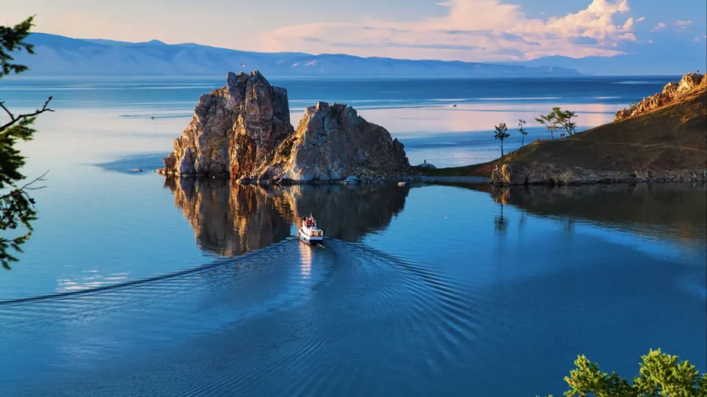 ทะเลสาบไบคาล ประเทศรัสเซีย