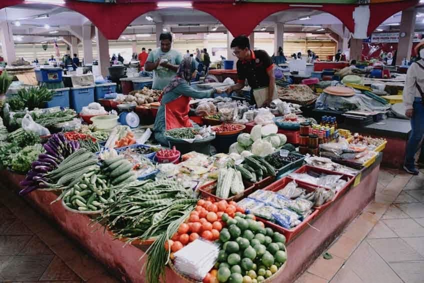 ตลาดเช้าปาซาร์สิติคาดิจะห์ Pasar Siti Khadijah Morning Market มาเลเซีย