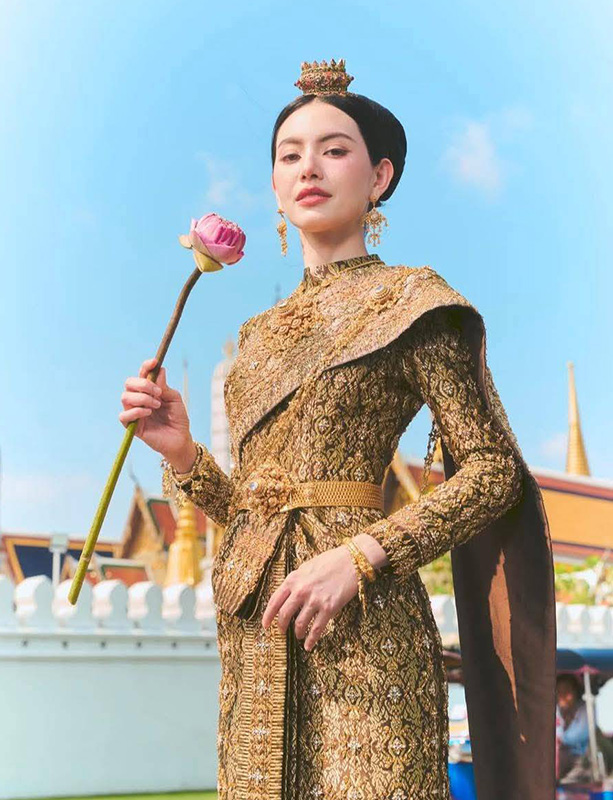 เทรนด์ “ดอกบัว” มาแรง! Gen Z แห่ถ่ายรูปจนกลายเป็นเทรนด์ใหม่!