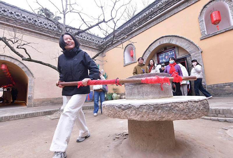 เที่ยวเหอหนาน เรือนตี้เคิงย่วน อายุกว่า 4 พันปี!