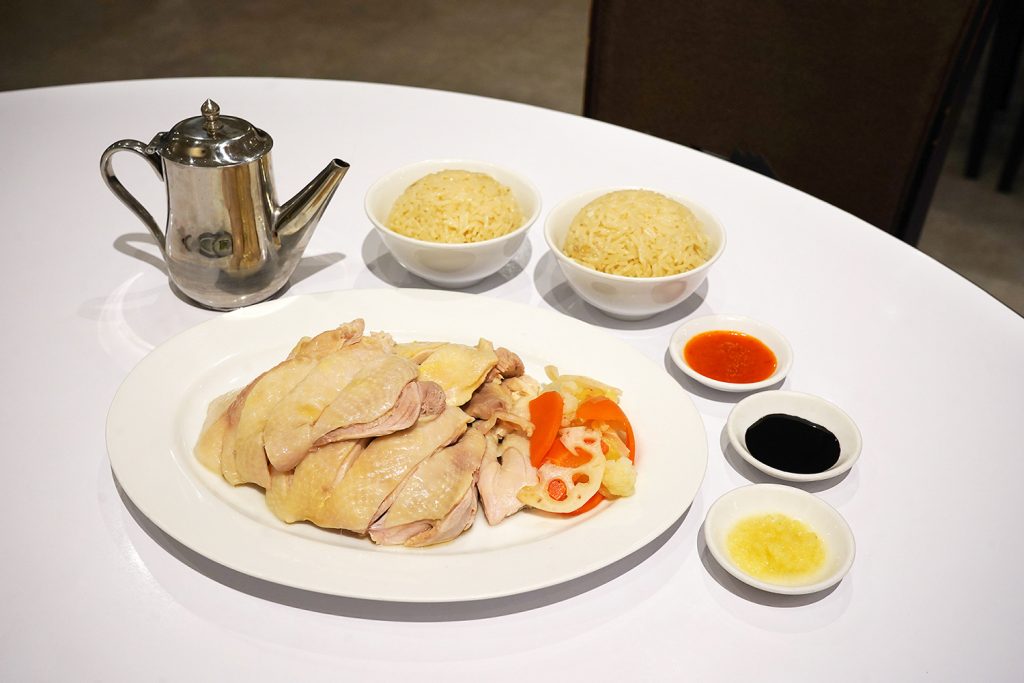 เที่ยว สิงคโปร์ ห้ามพลาด บุญตงกี่ ข้าวมันไก่ชื่อดัง!
