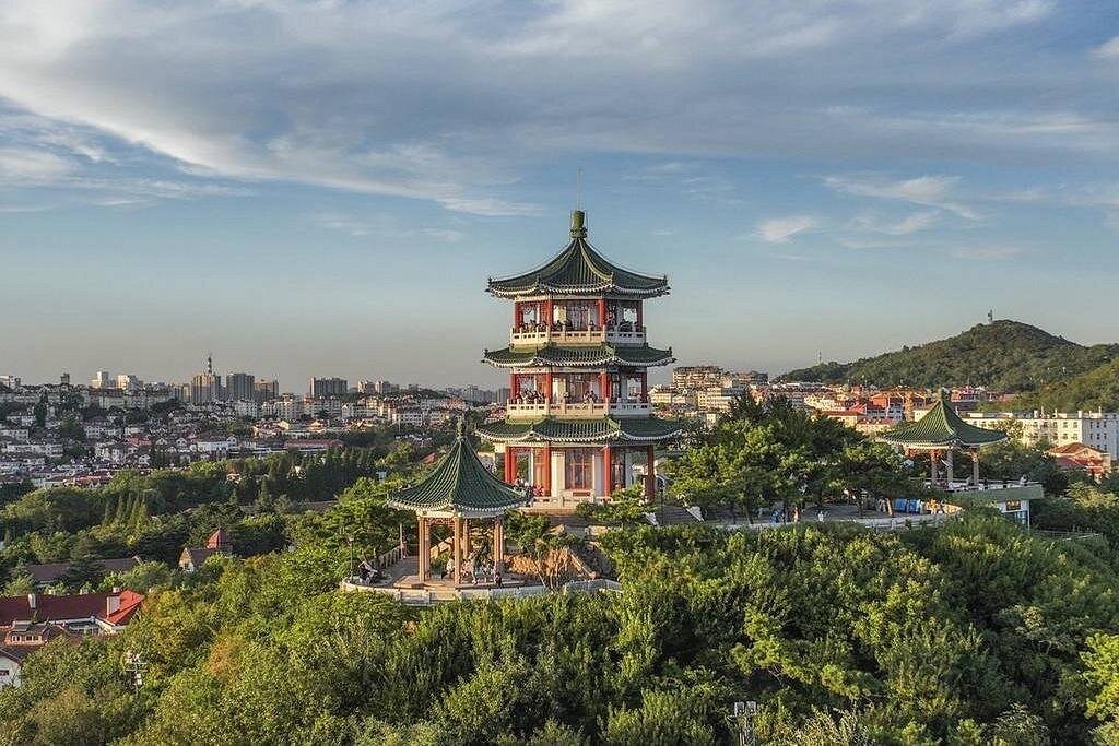 เที่ยว ภูเขาเสี้ยวหยูซาน เมืองชิงเต่า สวนยอดเขาแห่งศิลปะสี่สี!