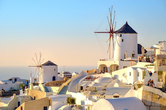 เที่ยว Oia Village หมู่บ้านพระอาทิตย์ตกที่ดังที่สุดในโลก!