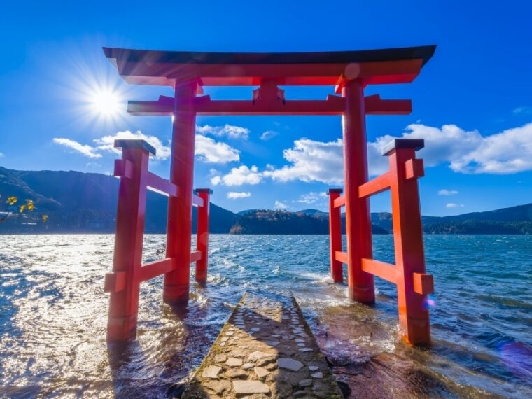 ทะเลสาบอาชิ Hakone