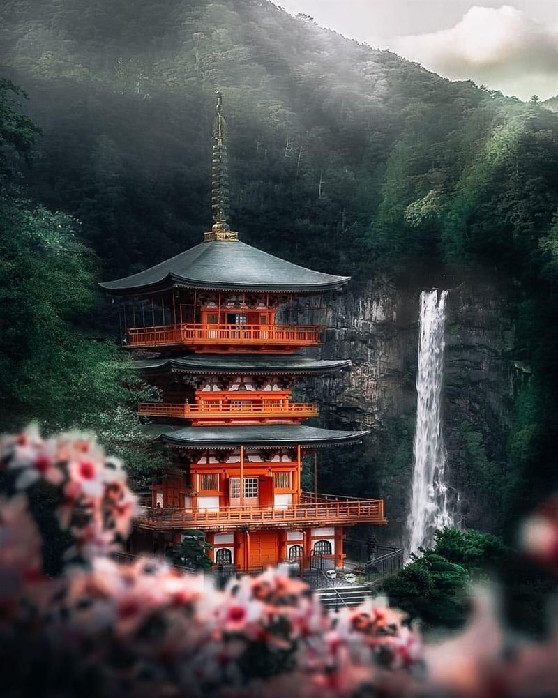 น้ำตกนาชิ (Nachi Falls) วาคายามะ (Wakayama) คันไซ ญี่ปุ่น