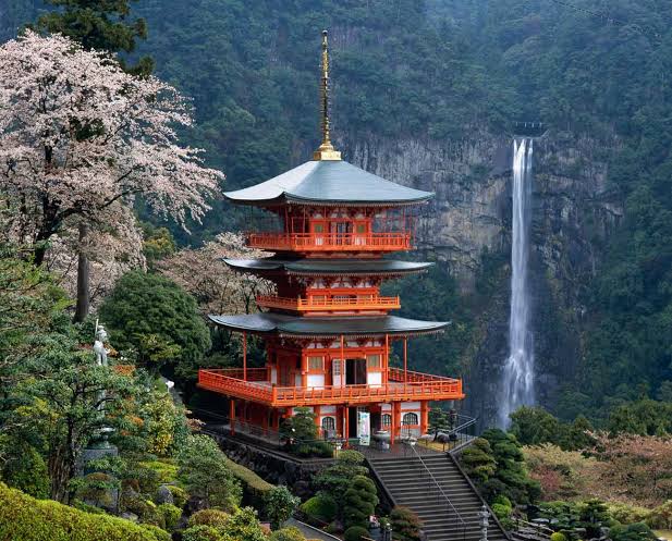 น้ำตกนาชิ (Nachi Falls) วาคายามะ (Wakayama) คันไซ ญี่ปุ่น