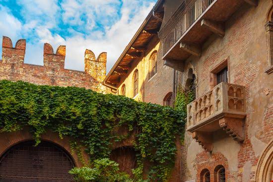 บ้านของจูเลียต Casa di Giulietta เที่ยวเวโรนา เที่ยวอิตาลี ทัวร์เวโรนา ทัวร์อิตาลี