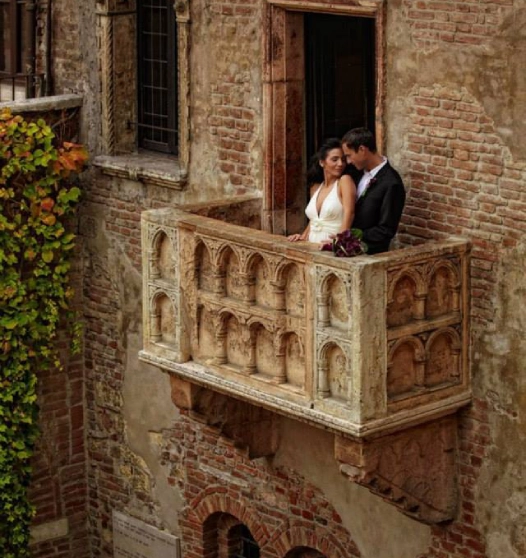 บ้านของจูเลียต Casa di Giulietta เที่ยวเวโรนา เที่ยวอิตาลี ทัวร์เวโรนา ทัวร์อิตาลี