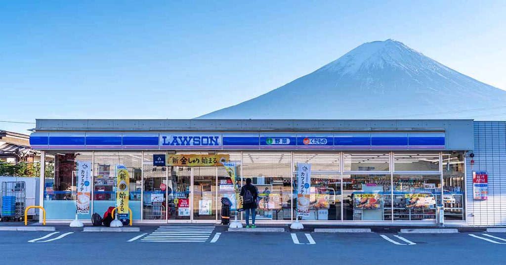 ร้านสะดวกซื้อ 7-Eleven, FamilyMart, Lawson เจ้าไหนชนะใจคนญี่ปุ่น?