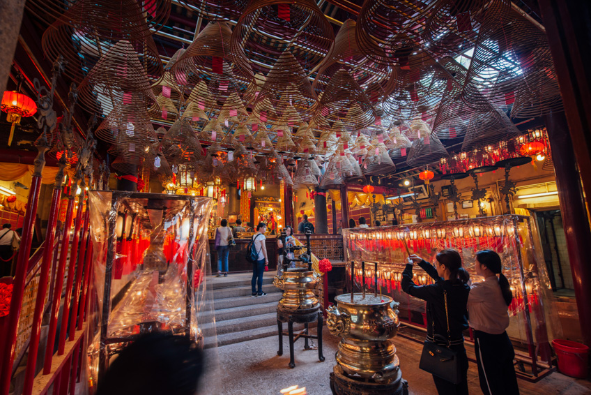วัดหมั่นโหมว (Man Mo Temple) วัดฮ่องกง เที่ยวฮ่องกง