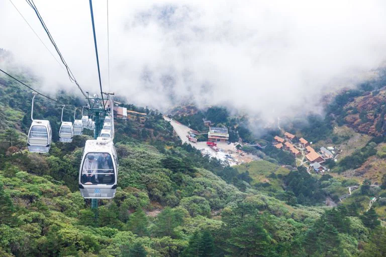 ภูเขาหิมะเจียวจื่อ ( Jiaozi Snow Mountain หรือ 轿子雪山 ) เที่ยวคุนหมิง เที่ยวจีน
