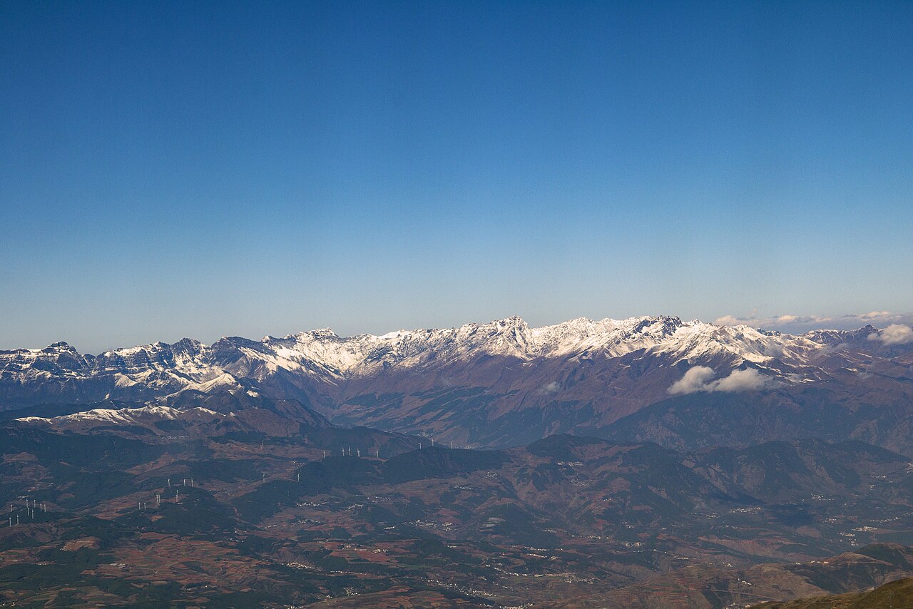 ภูเขาหิมะเจียวจื่อ ( Jiaozi Snow Mountain หรือ 轿子雪山 ) เที่ยวคุนหมิง เที่ยวจีน